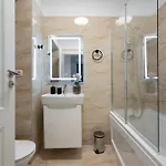 Relax Adress