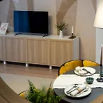 Апартаменти Relax Adress Бухарест