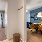 Апартаменти Relax Adress Бухарест
